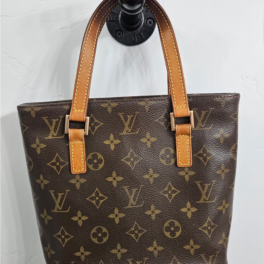 Authentic Louis Vuitton Brown and Tan Monogram Vavine PM - Picture 4 of 4
